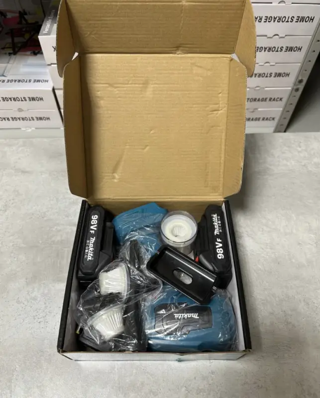 Пылесос автомобильный вакуумный с 2 АКБ Пылесос автомобильный вакуумный с 2 АКБ