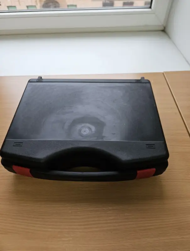 Пуско-зарядное устройство HighPower (С компрессором) Пуско-зарядное устройство HighPower (С компрессором)