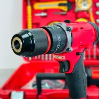 Шуруповерт аккумуляторный 21V c оснасткой