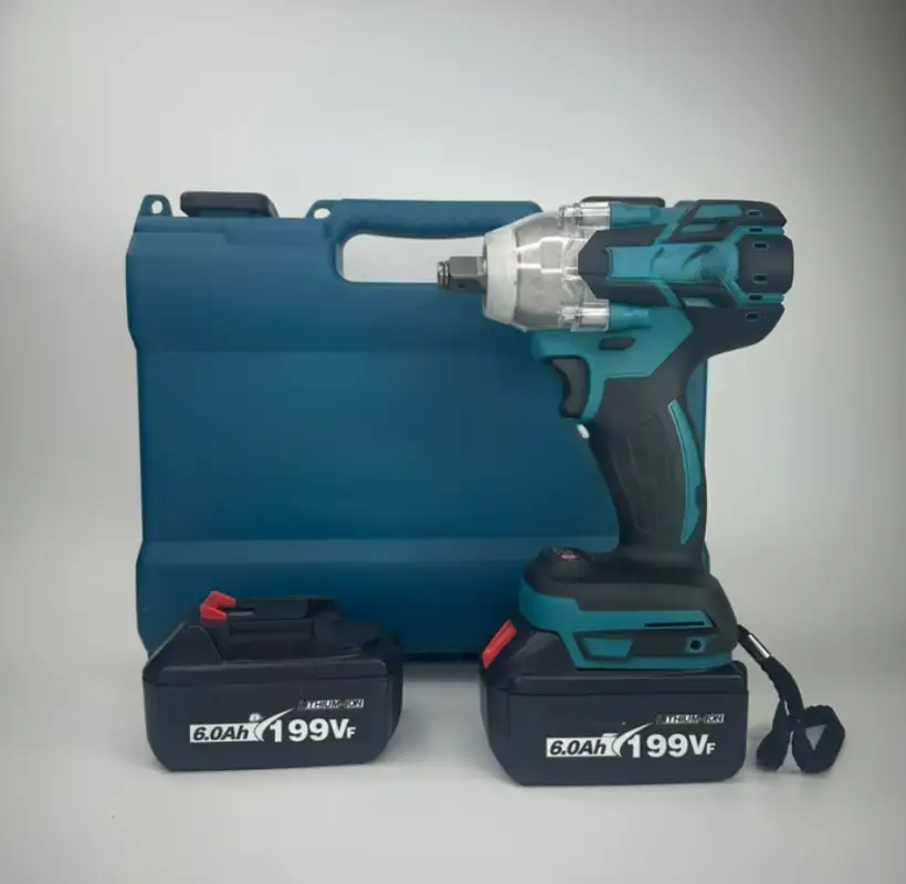 Гайковерт +2 АКБ