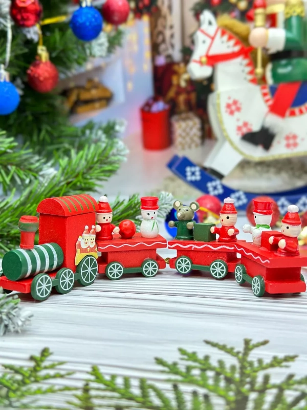 Новогодний паровозик 3 вагонч.20*5см Новогодний паровозик 3 вагонч.20*5см
