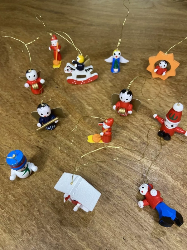 Набор ёлочных игрушек 12 штук Набор ёлочных игрушек 12 штук