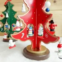 Елка деревянная настольная с игрушками, 23 см Елка деревянная настольная с игрушками, 23 см