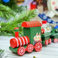 Новогодний паровозик 3 вагонч.20*5см Новогодний паровозик 3 вагонч.20*5см