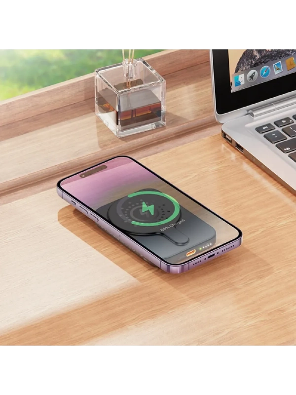 Пауэрбанк Hoco J117 5000 mAh с беспроводной зарядкой Пауэрбанк Hoco J117 5000 mAh с беспроводной зарядкой