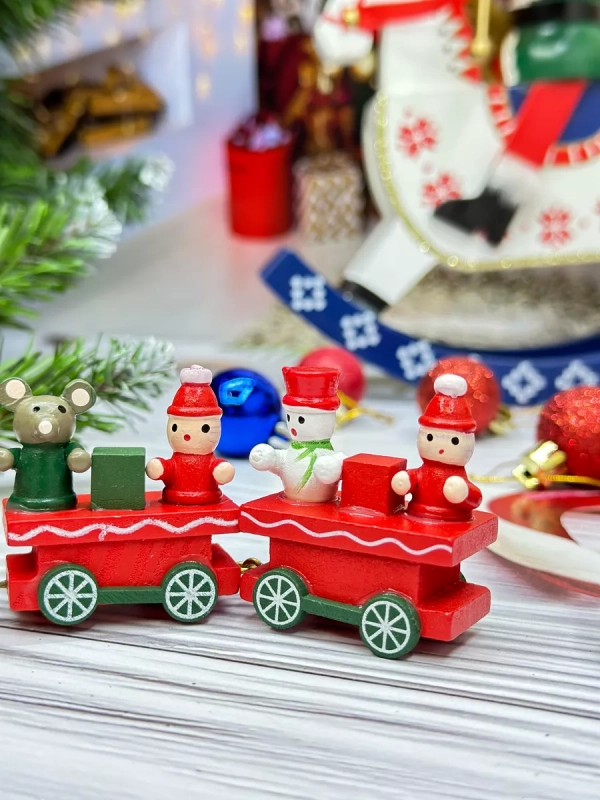 Новогодний паровозик 3 вагонч.20*5см Новогодний паровозик 3 вагонч.20*5см